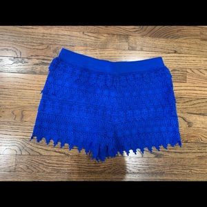 Express NWT lace shorts